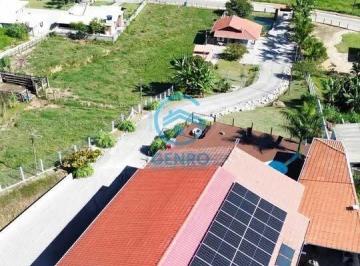 Rural · 3500m² · 4 Quartos · Chácara Mobiliada em Meio a Natureza com Piscina, Lagoa e Terreno de 3.500m² à venda em Tijucas/SC