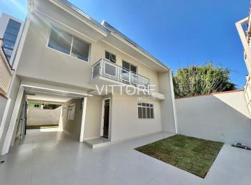 Casa · 160m² · 5 Quartos · 3 Vagas · Sobrado 160m² - 05 dormitórios - Centro - São José dos Pinhais