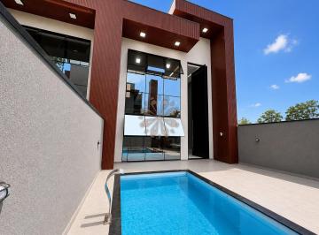 Casa · 105m² · 3 Quartos · 3 Vagas · Casa Alto Padrão com Piscina Aquecida e Mezanino à