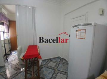 Apartamento · 23m² · 1 Quarto · Apartamento : / Residencial / Copacabana