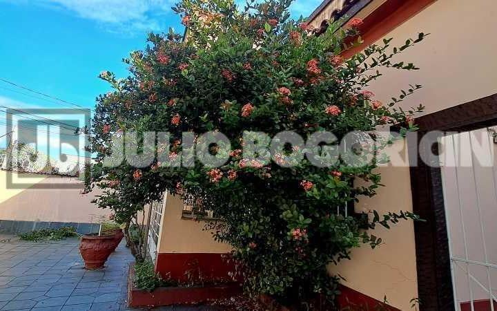 Foto do imóvel - Casa à Venda com 121m², 8 quartos, 3 vagas no Engenho de Dentro