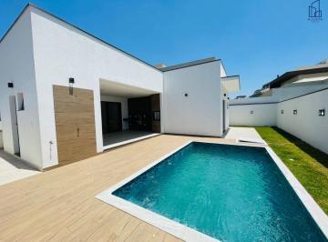Casa · 240m² · 3 Quartos · 4 Vagas · Casa de Condomínio para venda e aluguel em Alphaville Nova Esplanada 3 de 240.00m² com 3 Quartos, 3