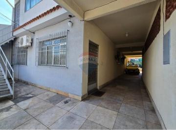 Casa · 386m² · 2 Quartos · 2 Vagas · Casa para venda em Realengo de 386.00m² com 2 Quartos, 1 Suite e 2 Garagens