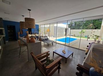 c4a35940572675eb34c3e898074d7580ebecab9e · RUA 6 VICENTE PIRES 800M² 2 CASAS LAZER COMPLETO OPORTUNIDADE R$1,797MI