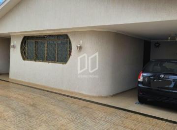 Casa · 3 Quartos · 3 Vagas · Casa a venda, 3 dormitorios sendo 1 suite, Varanda gourmet com churrasqueira, Vila Xavier, Araraquar