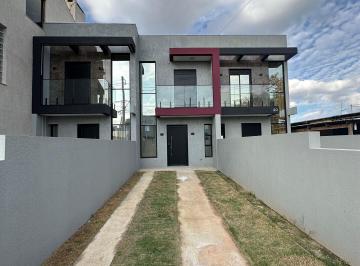 Casa · 70m² · 2 Quartos · 2 Vagas · Excelente sobrado à venda no bairro Terranova - Gravataí/RS