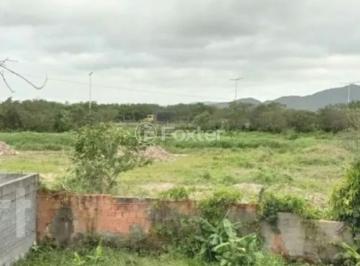 c0cd6e3d · Casa, 3 dormitórios, 96 m², em Carianos