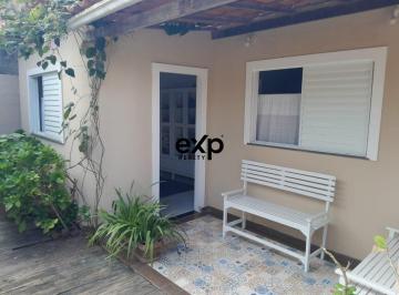 Casa · 70m² · 2 Quartos · 3 Vagas · Casa à Venda no Centro de Irará - Conforto e Excelente Localização na Bahia