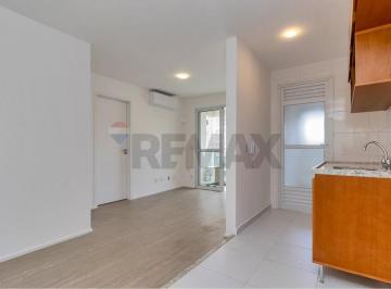 Apartamento · 41m² · 1 Quarto · 1 Vaga · Apartamento para locação na Barra Funda com 41 m², 1 vaga e varanda e lazer completo no Attitude Hom