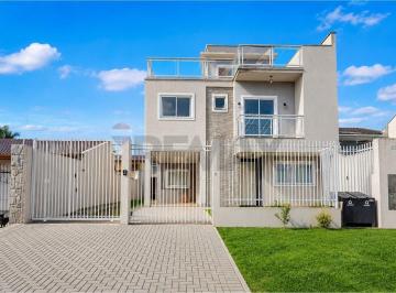 Apartamento · 122m² · 3 Quartos · 2 Vagas · Sobrado Triplex com Ático no Xaxim | 3 Quartos | 121m² | Condomínio Vista da Serra