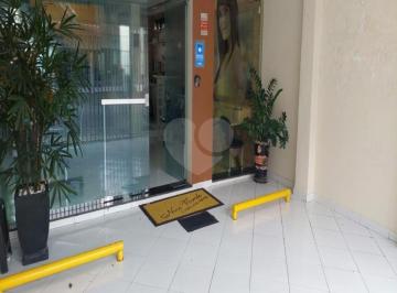 Comercial · 177m² · 2 Vagas · Salas à venda em Vila alexandria - SP