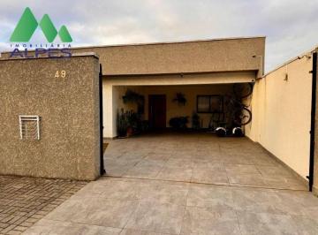 60b19fc8e7d853351450bfd420b66985d7438789 · Casa com 4 dormitórios à venda, 190 m² por R$ 690.000,00 - Xaxim - Curitiba/PR