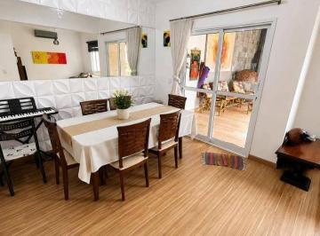 4a96a25ccc9692f1b01926912aa6778ac33a63f3 · Casa com 4 dormitórios à venda, 139 m² por R$ 1.275.000,00 - Medeiros - Jundiaí/SP
