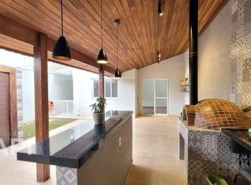 db932304a3b73ab2833e0d3e73869b9d9f9d6a9c · Casa com 4 dormitórios à venda, 139 m² por R$ 1.270.000,00 - Medeiros - Jundiaí/SP