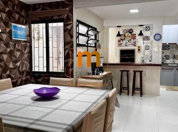 bt5cn3q2owy0ytzkndlmzgjh_md · Casa à Venda em Canasvieiras, Florianópolis - SC