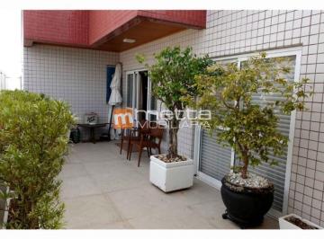 6dftfwy2owy0n2fhmjy5odm3_md · Cobertura super espaçosa no centro de Floripa