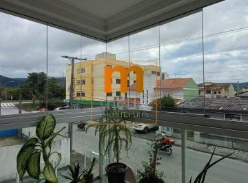 lnp61am2owy0ytc2ymu0ogi5_md · Apartamento de 3 dormitórios, com suite e terraço, na Trindade em Florianópolis