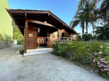 ul7cdjw2owy0odiyogjmnjfm_md · Casa à Venda em Sambaqui, Florianópolis - SC