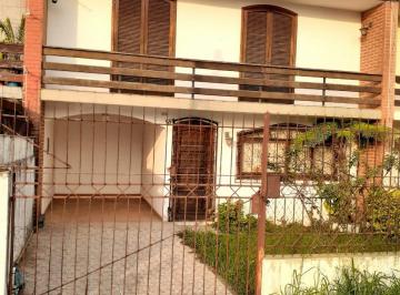 Casa de 3 quartos, Curitiba · Sobrado Bairro Guaira