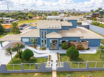 Casa de 4 quartos, Brasília · CASA DE ALTO PADRÃO EM LOTE DE 3.333 M² NA QUADRA 5 DO PARK WAY