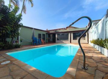 Casa de 3 quartos, Campinas · Casa com piscina, edícula e jardim. Pronta para financiar e avalia permuta!