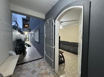 Casa de 3 quartos, Itanhaém · Casa com 3 quartos e área gourmet em Itanhaém.