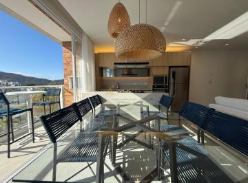 Apartamento · 114m² · 3 Quartos · 2 Vagas · Apartamento decorado próximo a Praia Mansa em prédio Clube!