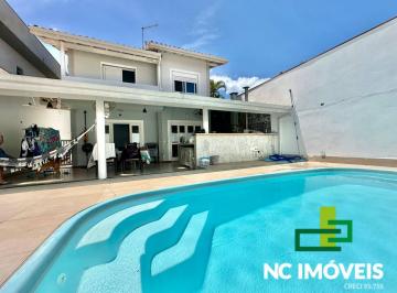 Casa · 180m² · 3 Quartos · Sobrado à Venda | Praia do Capricórnio, Caraguatatuba.