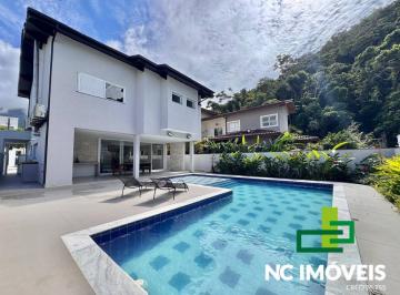 Casa · 251m² · 3 Quartos · 2 Vagas · Sobrado à venda no Condomínio Costa Nova em Caraguatatuba