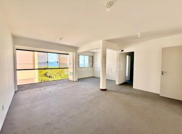 3 · Apartamento de 96 m² com 3 quartos sendo 1 suíte no Centro