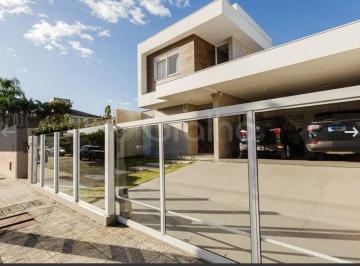 Casa · 276m² · 3 Quartos · 2 Vagas · Casa Residencial de 276,79 m² com 3 suítes no bairro Santa Mônica
