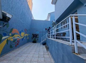Comercial · 200m² · 3 Quartos · 1 Vaga · Casa à venda no bairro de Mirandópolis com 3 quartos, 1 vaga de garagem.