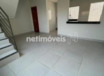 Casa · 152m² · 3 Quartos · 1 Vaga · Casa Geminada com Fachada Moderna e Entrada Independente no São João Batista
