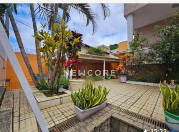 Casa · 286m² · 3 Quartos · 2 Vagas · Casa em Rua Vereador Helcio Chambarelli - Caonze - Nova Iguaçu/RJ