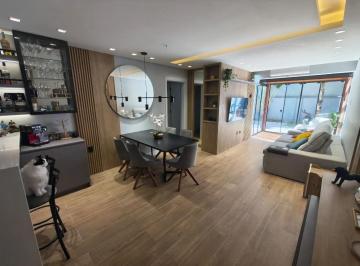 Apartamento · 70m² · 2 Quartos · 2D com Pátio reformado
