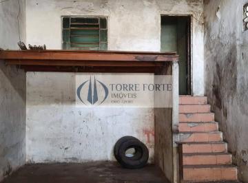 Comercial · 230m² · 6 Vagas · Ótimo terreno com Galpão