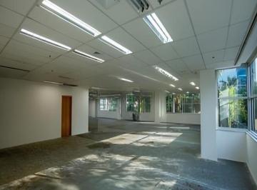 Comercial · 479m² · 19 Vagas · Sala comercial na Avenida Major Sylvio de Magalhães Padilha, N. 5200 - Conjunto 32 • 479 m²