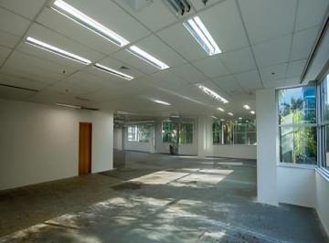 Comercial · 479m² · 19 Vagas · Sala comercial na Avenida Major Sylvio de Magalhães Padilha, N. 5200 - Conjunto 32 • 479 m²