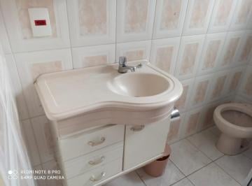 Comercial · 250m² · 3 Quartos · 2 Vagas · Casa comercial na Rua Pedroso de Camargo, N. 222 • 250 m²