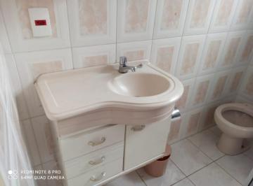 Comercial · 250m² · 3 Quartos · 2 Vagas · Casa comercial na Rua Pedroso de Camargo, N. 222 • 250 m²
