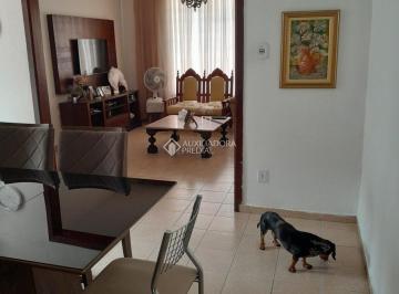 Casa · 159m² · 4 Quartos · 3 Vagas · Casa no Centro de Taubaté com 4 dormitórios