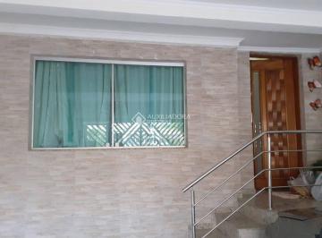 Casa · 224m² · 4 Quartos · 2 Vagas · O sobrado ideal para viver grandes momentos em família no Jardim Regina