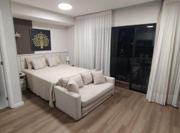 Apartamento de 1 quarto, Curitiba · Apartamento em frente ao shopping estação totalmente mobiliado