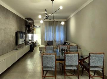 Apartamento de 2 quartos, São Paulo · Apartamento mobiliado para locação em Pinheiros com 93m², varanda e rooftop