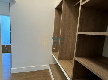 Casa · 1000m² · 5 Quartos · 4 Vagas · Casa de Alto Padrão no Acapulco Guarujá com 5 Suítes e Área Gourmet