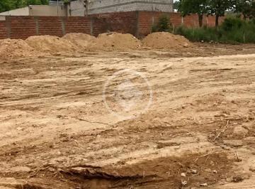 Terreno · 890m² · OPORTUNIDADE | TERRENO DE ESQUINA – JARDIM UNIVERSITÁRIO
