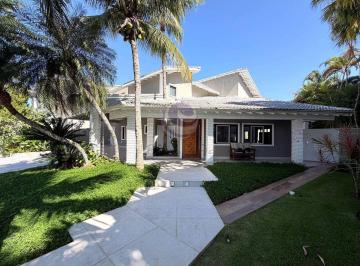Casa · 4 Quartos · 4 Vagas · Villa Calanca — Uma Casa Acolhedora para Viver Bons Dias no Jardim Acapulco