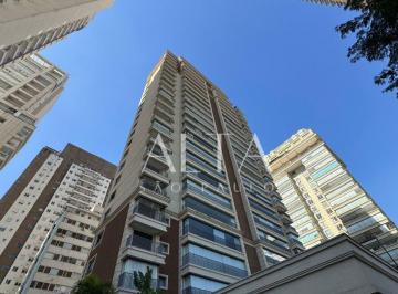 Apartamento · 147m² · 2 Quartos · 2 Vagas · Apartamento MOBILIADO À VENDA ou para LOCAÇÃO com 2 suítes e 2 vagas, a 1,1km do Parque Ibirapuera.