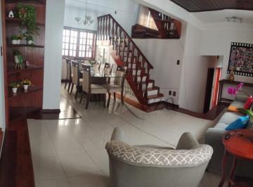 Casa · 500m² · 3 Quartos · 3 Vagas · Oportunidade - Casa - Centro - 188m² - 3 Dormitórios.