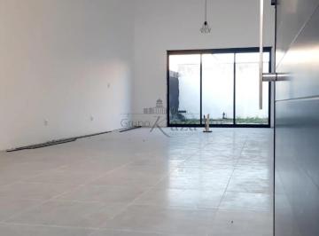 Casa · 250m² · 3 Quartos · 5 Vagas · Casa Sobrado em Jacareí